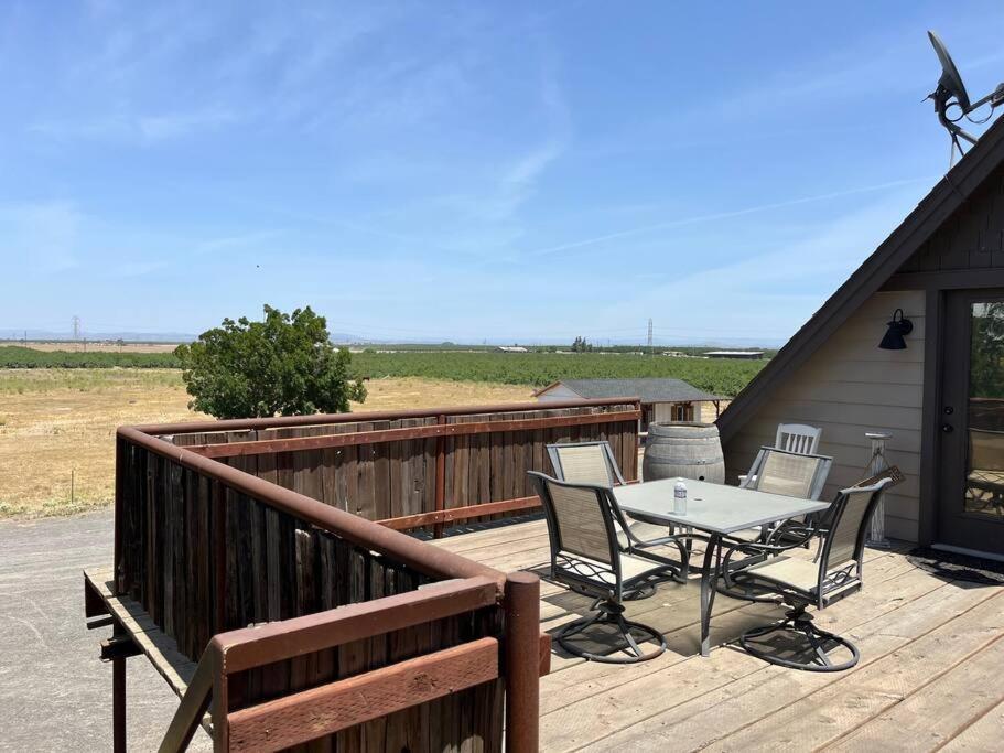 Adorable 1 Bedroom With Pool, And Horse Arena Oakdale Exterior foto